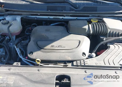 2023 Chrysler Voyager Lx z USA, uszkodzony, nr VIN 2C4RC1CG4PR595979